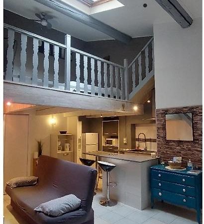 Petit Cocon Pour 2 A 4 Personnes En Centre Ville Apartment Nimes Exterior photo